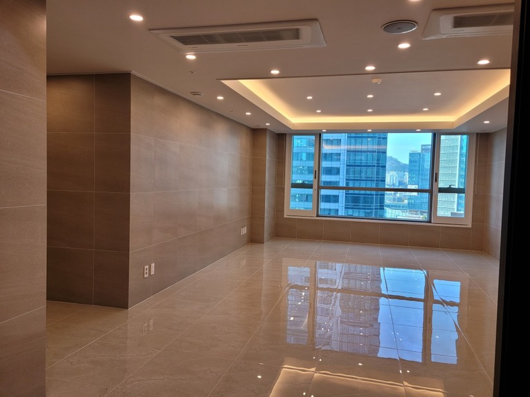 센텀한화꿈에그린 67평